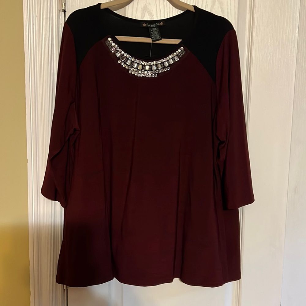 Suzie in the City Burgandy and Black Jewel Accented Tunic